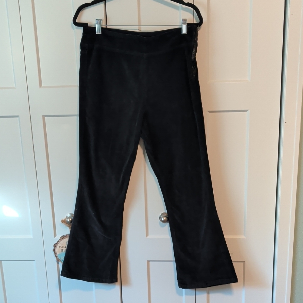 Free People Medium Black Corduroy  Type Cropped Pants